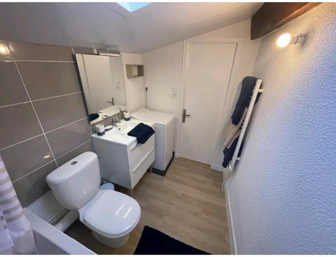 Le Loft Berbere - Ideal Couples, Familles, Business - Centre Historique, Wifi , Netflix Niort Dış mekan fotoğraf